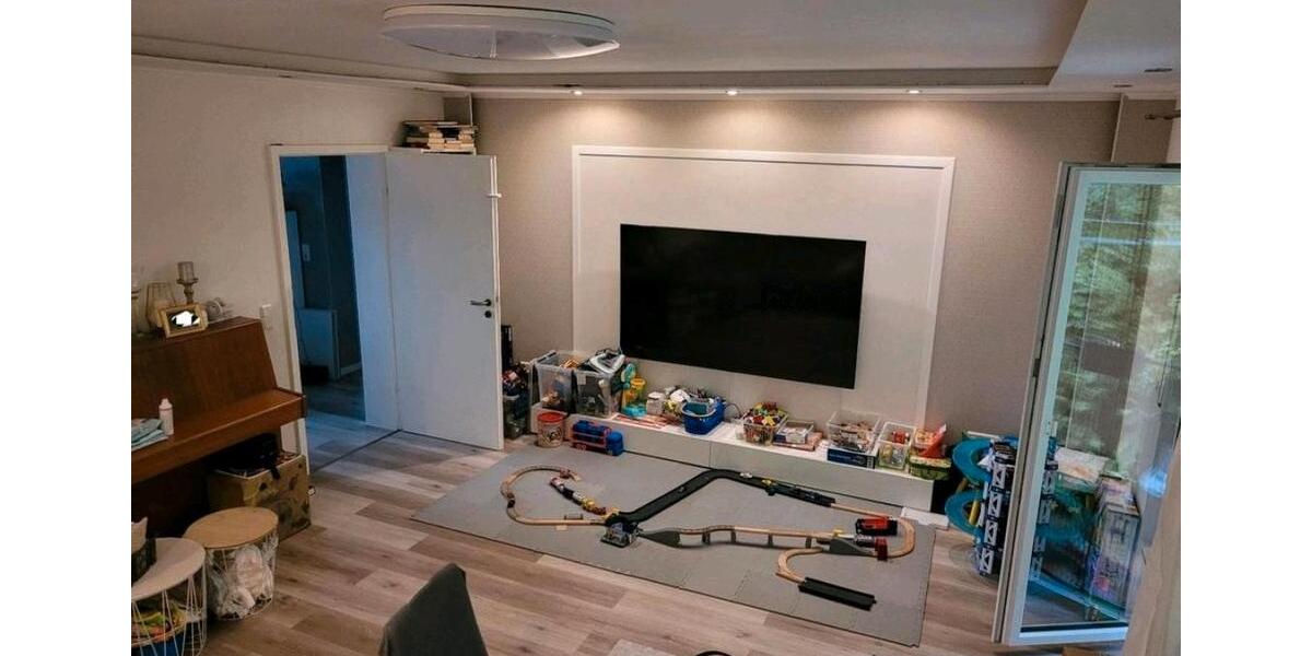Etagenwohnung Marburg Marbach - 3 Zimmer, 90 m&sup2;, 1.300&euro; | Angebot:26582685