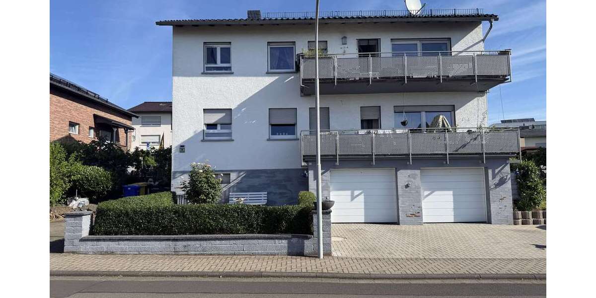 Etagenwohnung Wettenberg - 4 Zimmer, 110 m&sup2;, 1.050&euro; | Angebot:26905666