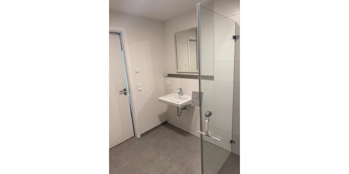 Etagenwohnung Asperg - 4 Zimmer, 87 m&sup2;, 1.460&euro; | Angebot:26045317