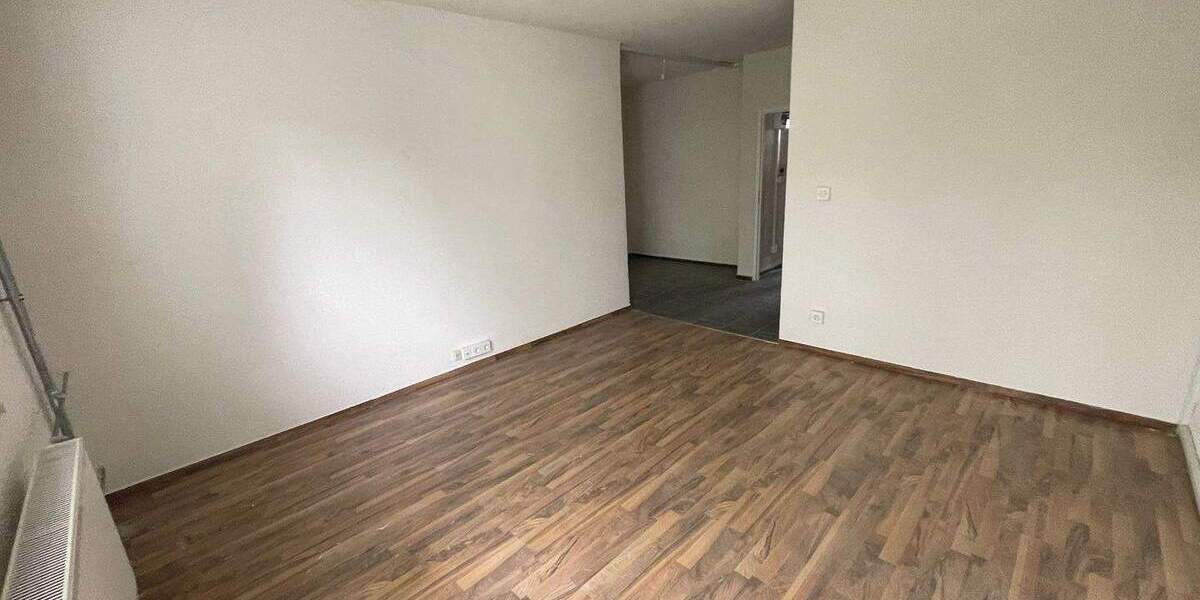 Etagenwohnung Schneeberg Neustädtel - 3 Zimmer, 60 m&sup2;, 400&euro; | Angebot:25696291