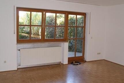 Haus Hengersberg - 5 Zimmer, 135 m&sup2;, 950&euro; | Angebot:24867311