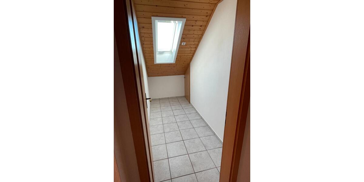 Wunderschöne helle Wohnung mit Blick über Boxberg 3 zimmer