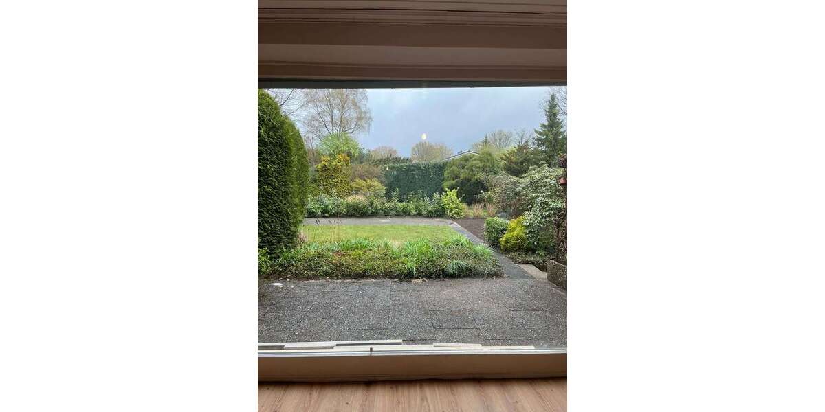 Etagenwohnung Hamburg Wandsbek - 4 Zimmer, 121 m&sup2;, 2.415&euro; | Angebot:26212077