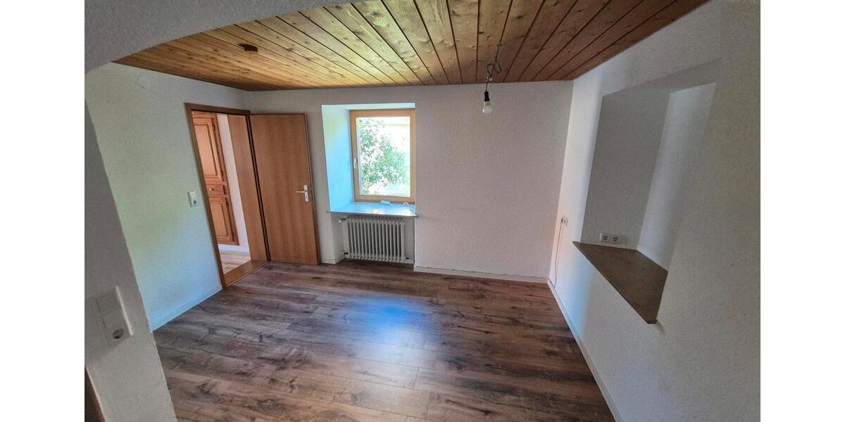 Erdgeschoßwohnung Eggingen - 3 Zimmer, 96 m&sup2;, 980&euro; | Angebot:26680599