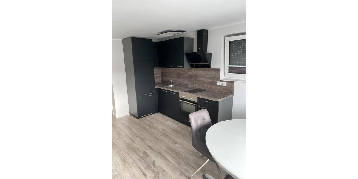 Dachgeschoßwohnung Sassenburg - 2 Zimmer, 42 m&sup2;, 750&euro; | Angebot:24843002