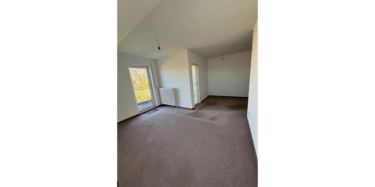 Dachgeschoßwohnung Hildburghausen - 2 Zimmer, 53 m&sup2;, 530&euro; | Angebot:26279344