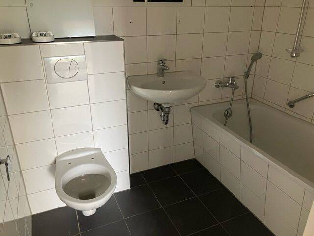 Etagenwohnung Stralsund Knieper West - 3 Zimmer, 56 m&sup2;, 340&euro; | Angebot:26766709