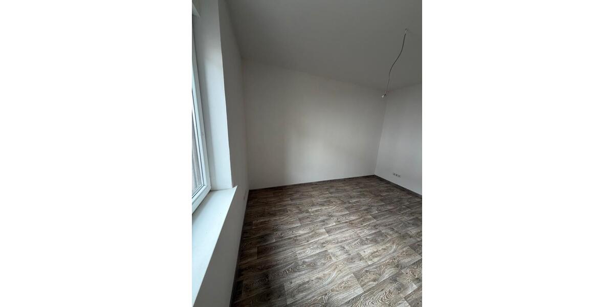 Hochparterre Selb - 2 Zimmer, 24 m&sup2;, 280&euro; | Angebot:26648206