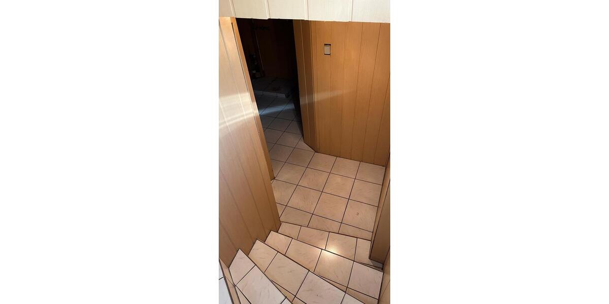 Etagenwohnung Völklingen - 2 Zimmer, 55 m&sup2;, 430&euro; | Angebot:26696398