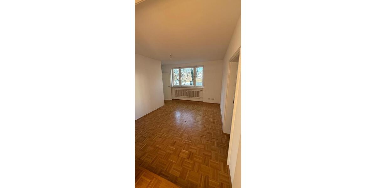 Erdgeschoßwohnung München Hadern - 5 Zimmer, 135 m&sup2;, 2.600&euro; | Angebot:24542263