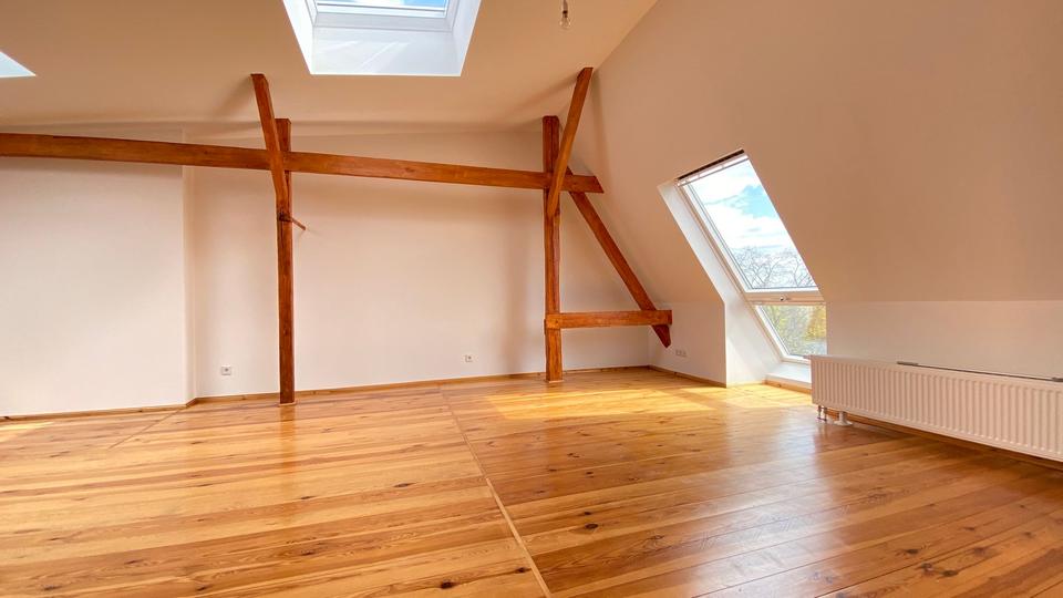 Dachgeschoßwohnung Berlin Treptow-Köpenick - 2 Zimmer, 85 m&sup2;, 1.620&euro; | Angebot:23567750
