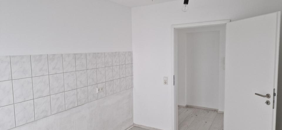 Dachgeschoßwohnung Illingen - 4 Zimmer, 89 m&sup2;, 650&euro; | Angebot:21429519