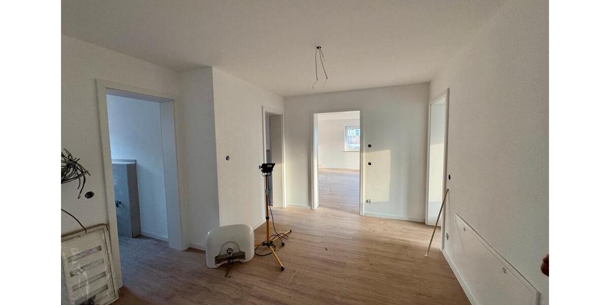 Dachgeschoßwohnung Lindau (Bodensee) - 4 Zimmer, 112 m&sup2;, 1.456&euro; | Angebot:25793624