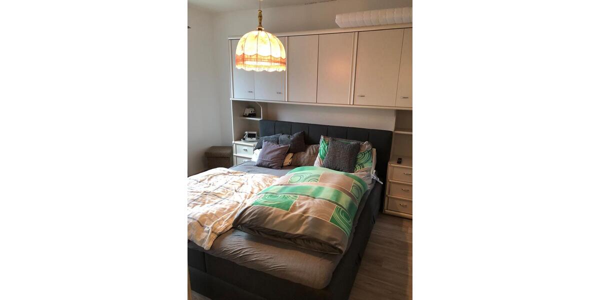 Einfamilienhaus Gotha - 8 Zimmer, 200 m&sup2;, 1.500&euro; | Angebot:26289768