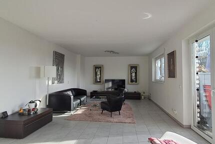 Wohnung Bergisch Gladbach Alt-Frankenforst - 4 Zimmer, 140 m&sup2;, 1.820&euro; | Angebot:25079589