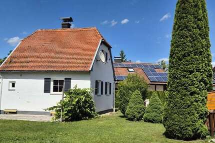 Haus Tittmoning - 3.5 Zimmer, 1.190&euro; | Angebot:26975938