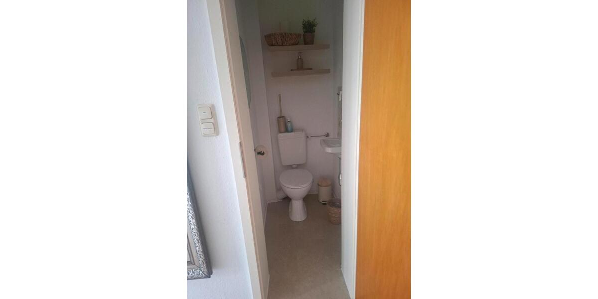 Etagenwohnung Schmitten im Taunus - 3 Zimmer, 124 m&sup2;, 1.300&euro; | Angebot:26265648