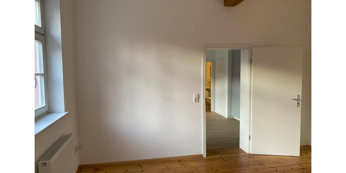 Erdgeschoßwohnung Kyffhäuserland - 2 Zimmer, 53 m&sup2;, 350&euro; | Angebot:25543318