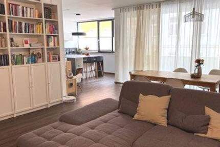 Geräumige 3-Zimmer-Wohnung mit großer Terrasse in Zentrumsnähe! 3 zimmer