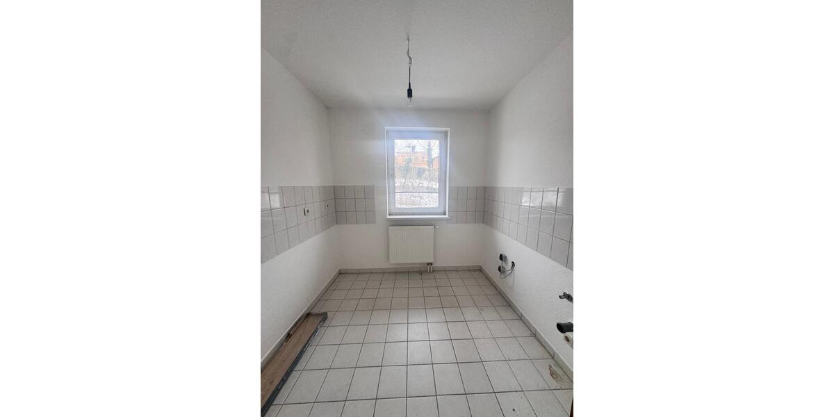Etagenwohnung Weißenfels - 1 Zimmer, 44 m&sup2;, 265&euro; | Angebot:24690893