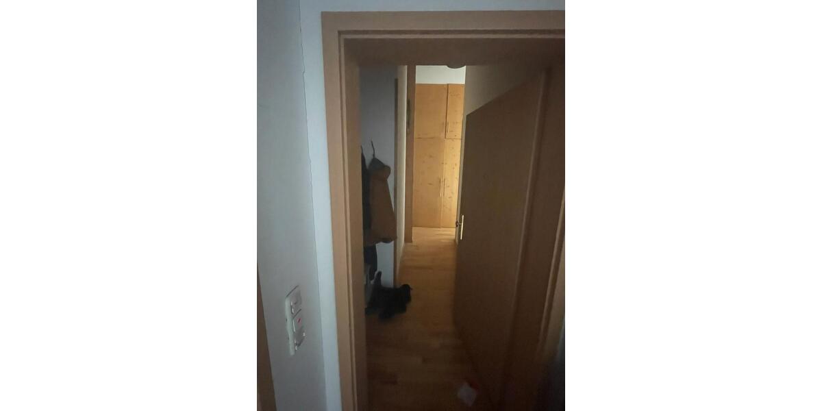 Wohnen auf Zeit Lappersdorf - 1 Zimmer, 85 m&sup2;, 350&euro; | Angebot:26613310