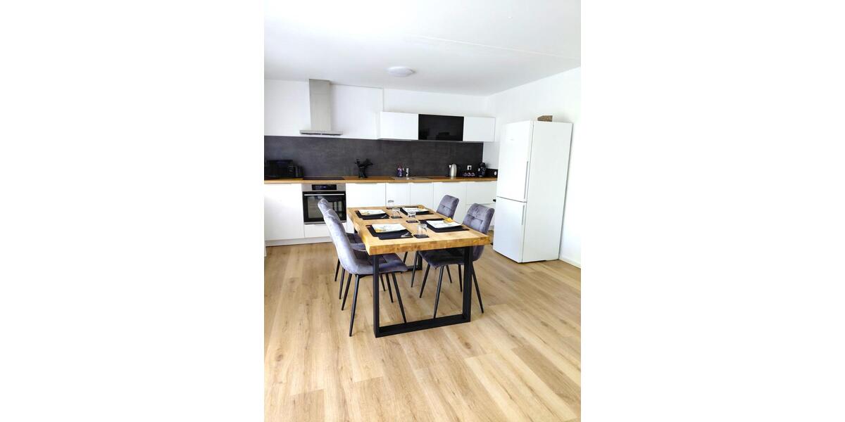 Wohnen auf Zeit Eriskirch - 2.5 Zimmer, 64 m&sup2;, 1.250&euro; | Angebot:23559805
