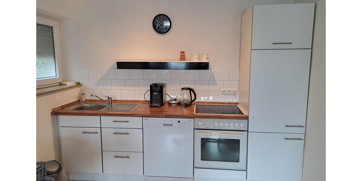 EG Wohnung möbliert 2 zimmer