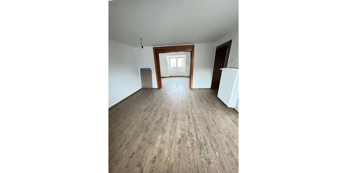 Dachgeschoßwohnung Erfurt Daberstedt - 4 Zimmer, 73 m&sup2;, 720&euro; | Angebot:25080053