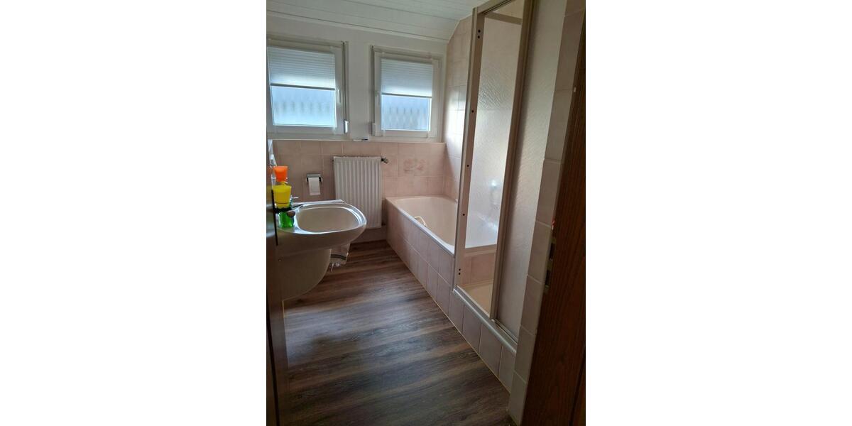 Dachgeschoßwohnung Sohren - 5 Zimmer, 115 m&sup2;, 750&euro; | Angebot:26123490