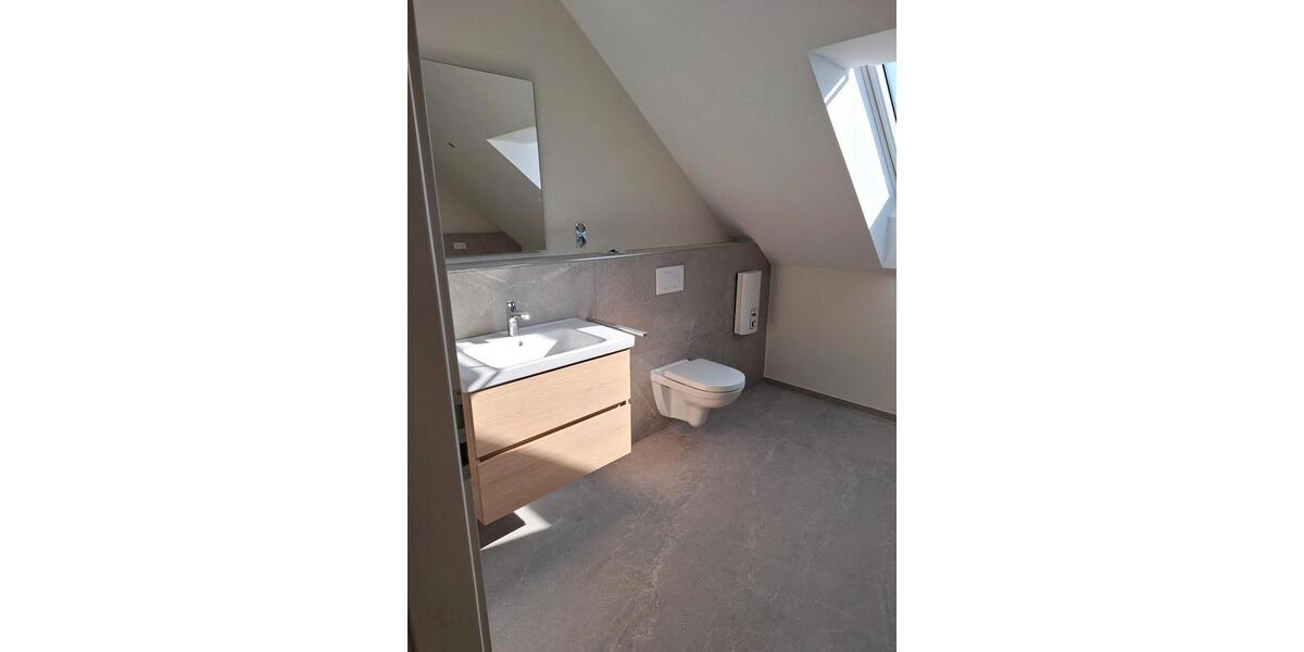 Dachgeschoßwohnung Rittersdorf - 2 Zimmer, 86 m&sup2;, 790&euro; | Angebot:26613414