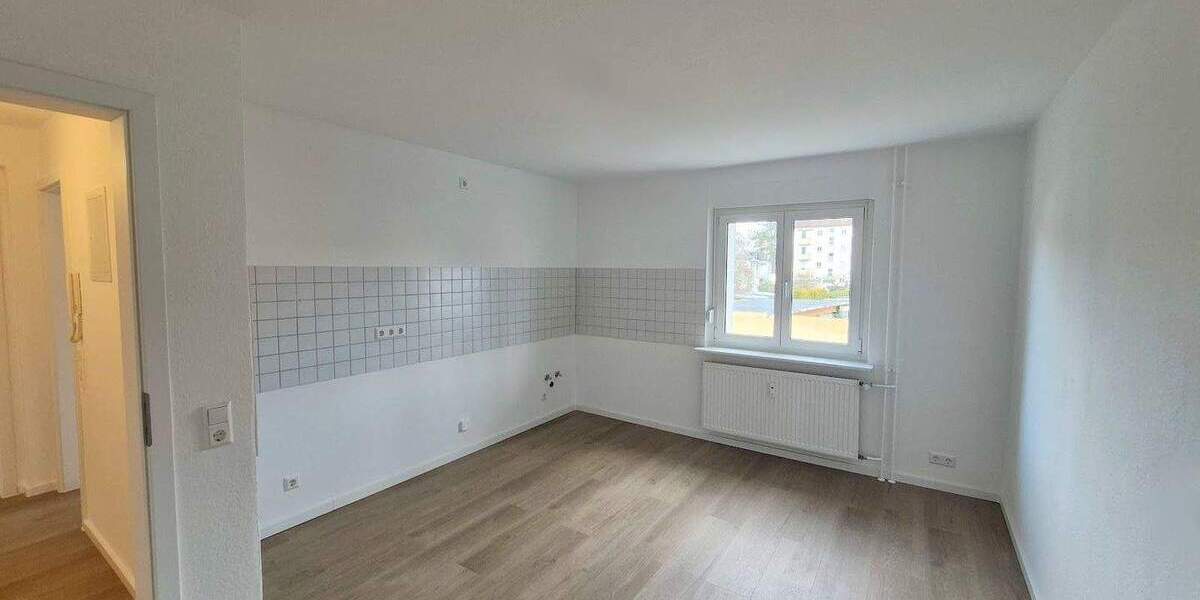 Etagenwohnung Singen (Hohentwiel) Singen - 3 Zimmer, 75 m&sup2;, 850&euro; | Angebot:25927289