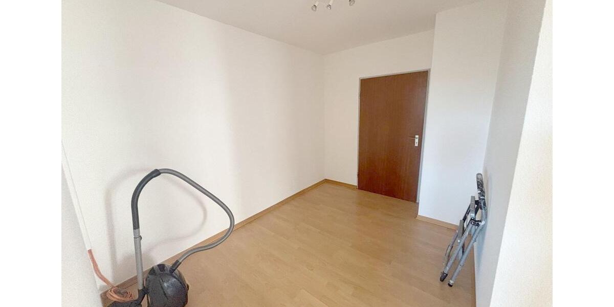 Etagenwohnung Trier Kürenz - 2 Zimmer, 65 m&sup2;, 740&euro; | Angebot:26006136