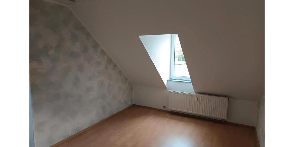 Dachgeschoßwohnung Olbernhau - 5 Zimmer, 70 m&sup2;, 390&euro; | Angebot:26576722