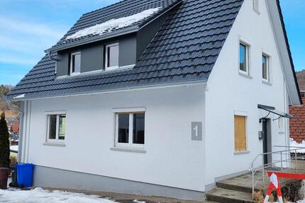 Haus Nusplingen - 5 Zimmer, 120 m&sup2;, 960&euro; | Angebot:24620488