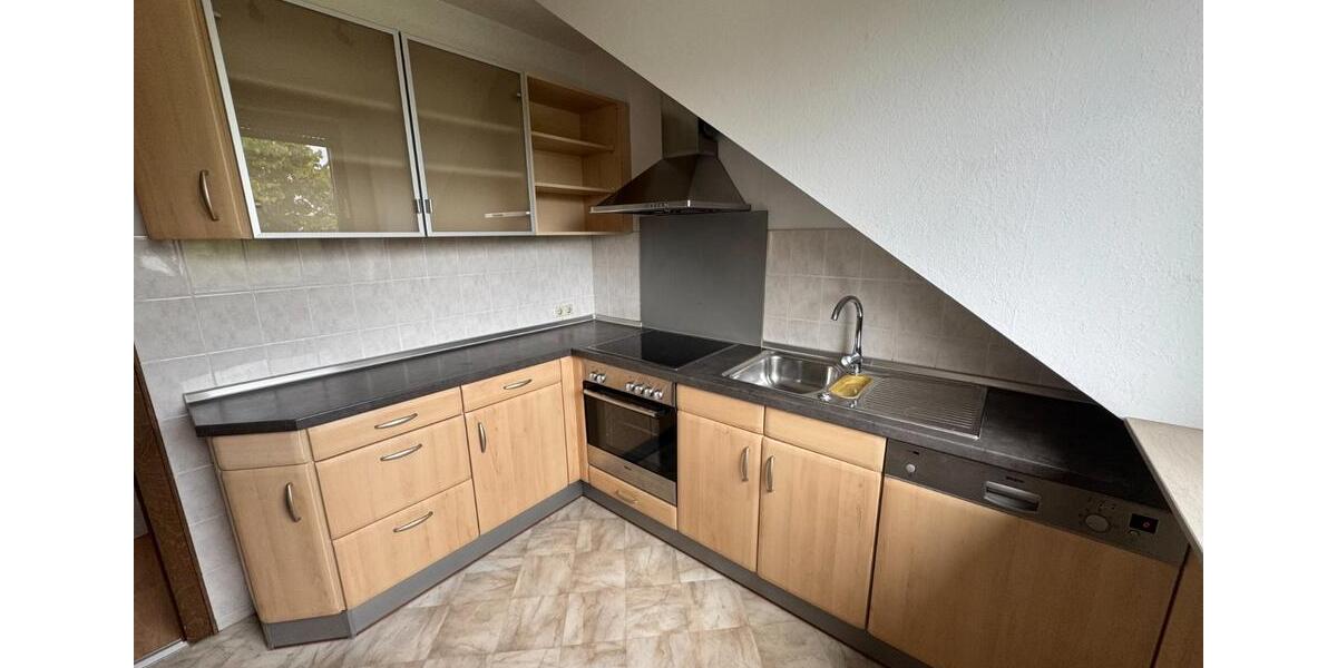 3 Zimmer Dachgeschosswohnung + Garage in Enger 3 zimmer