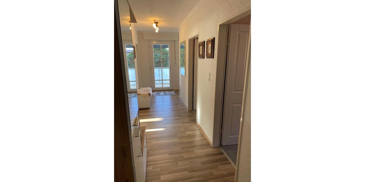 Etagenwohnung Werlte - 5 Zimmer, 90 m&sup2;, 1.150&euro; | Angebot:26049240