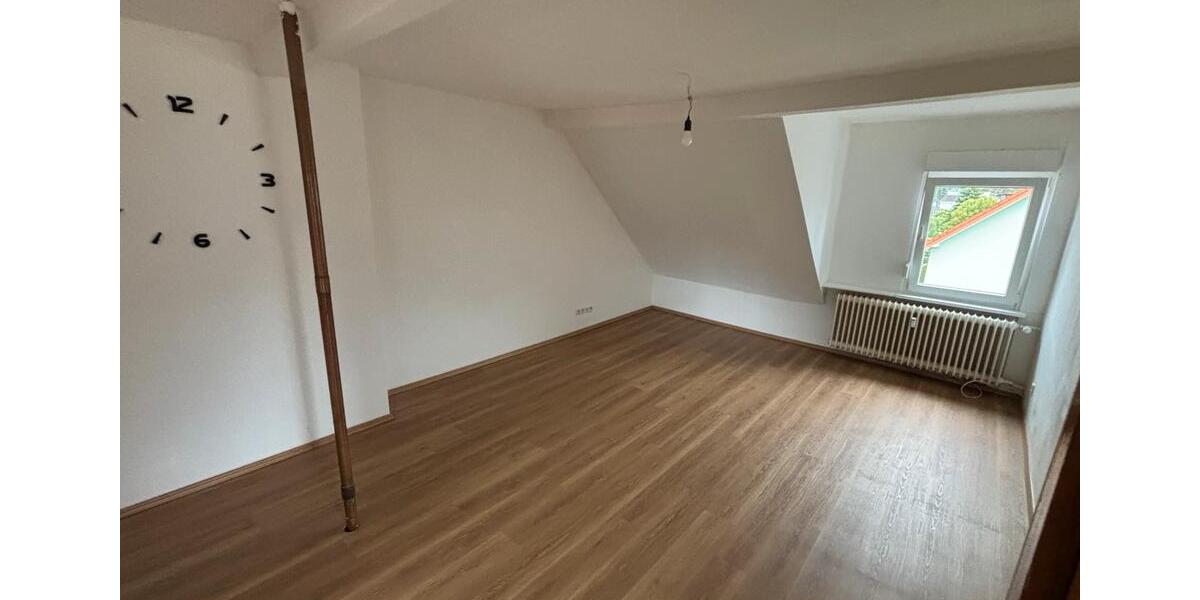 Dachgeschoßwohnung Sinzig - 2 Zimmer, 50 m&sup2;, 600&euro; | Angebot:26539713
