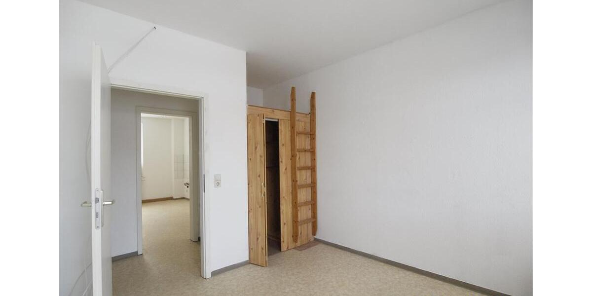 Etagenwohnung Mittweida - 2 Zimmer, 59 m&sup2;, 320&euro; | Angebot:25126827