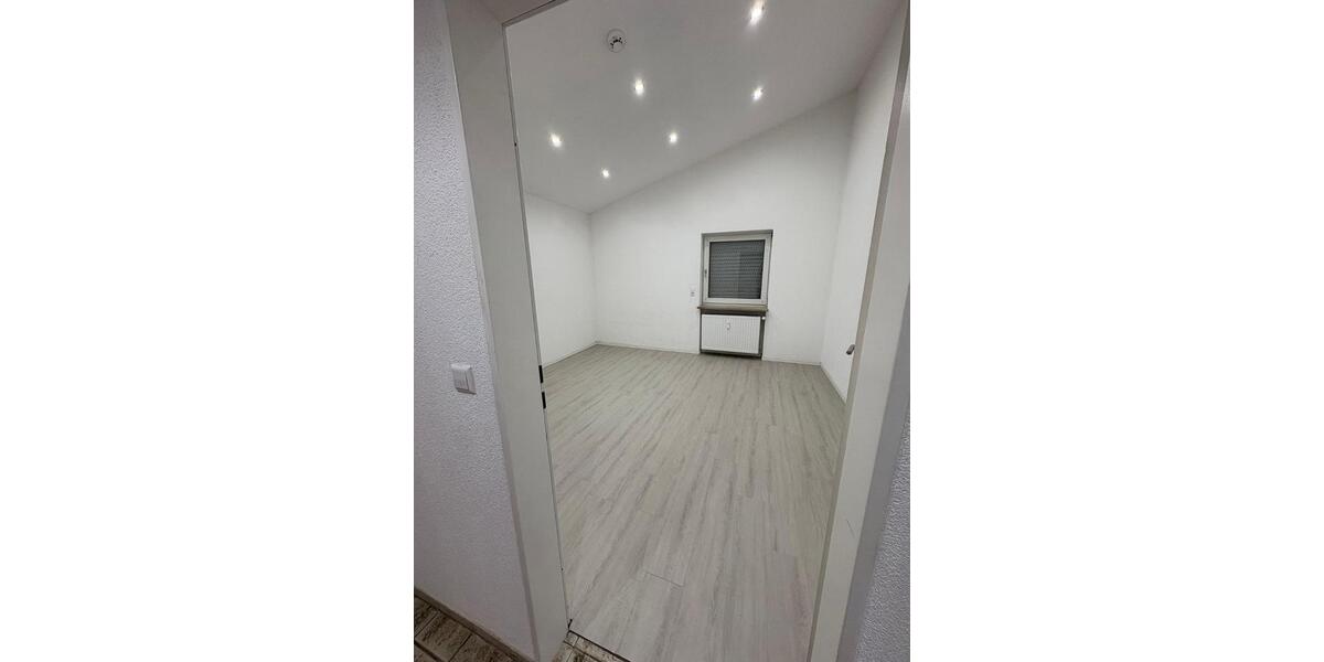 Schöne 3,5 Zimmer Maisonette-Wohnung in Rems-Murr-Kreis, Welzheim 3.5 zimmer