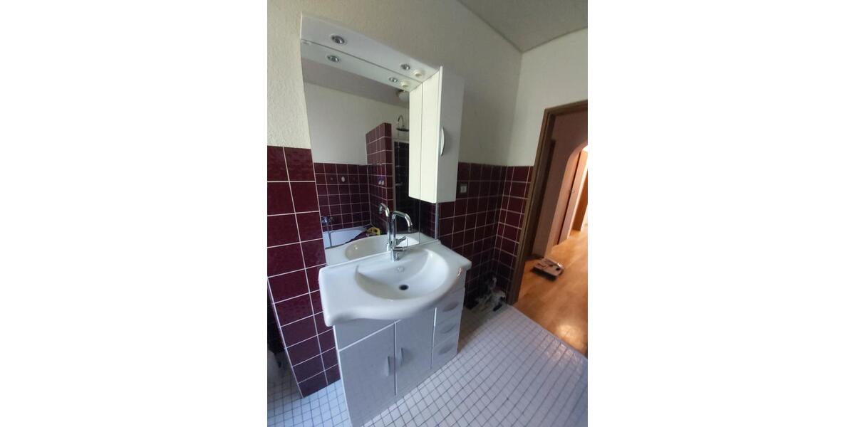 Etagenwohnung Hammelburg - 5 Zimmer, 100 m&sup2;, 900&euro; | Angebot:26424282