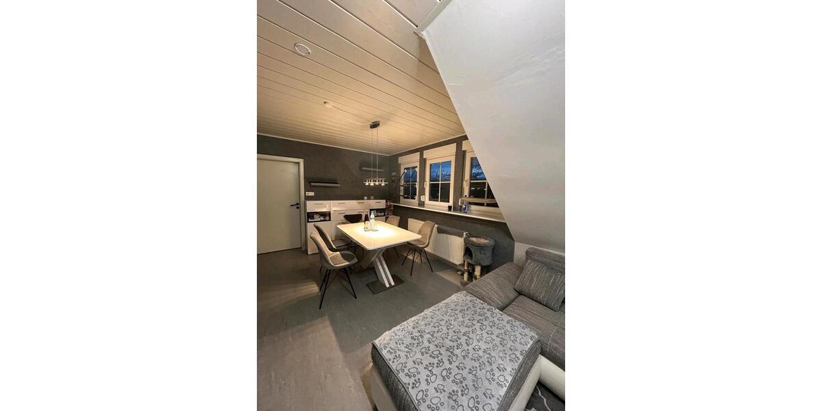 Dachgeschoßwohnung Bad Vilbel - 2 Zimmer, 68 m&sup2;, 730&euro; | Angebot:25046819