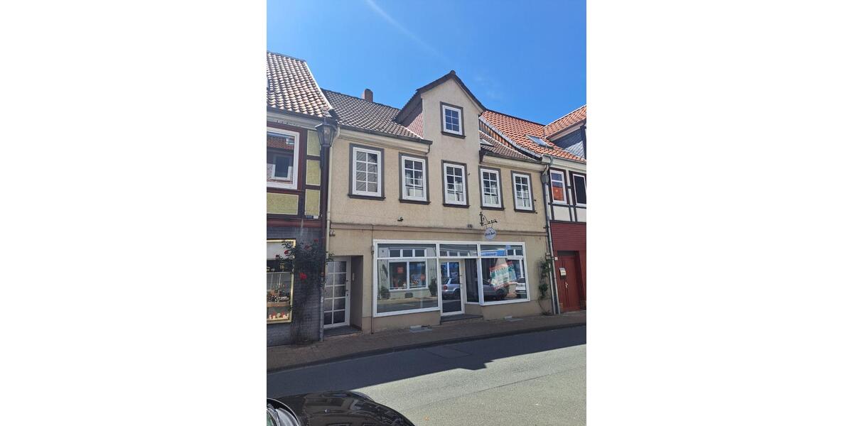 Innenstadt: gepflegte Gewerbeeinheit – Büro, Praxis, Einzelhandel zimmer