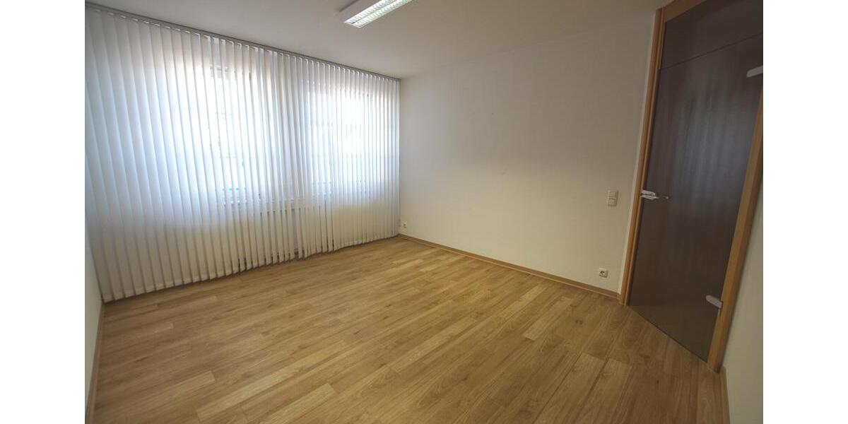 Gewerbeobjekt Oelde - 650&euro; | Angebot:25790745