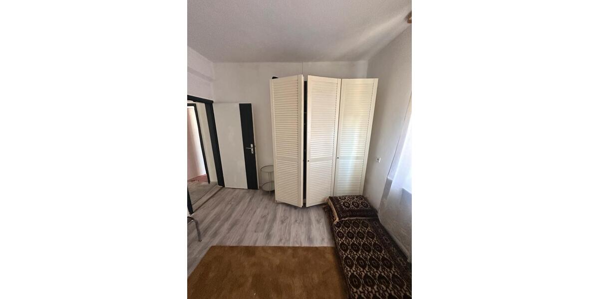 Etagenwohnung Eppingen - 2 Zimmer, 20 m&sup2;, 320&euro; | Angebot:26592008