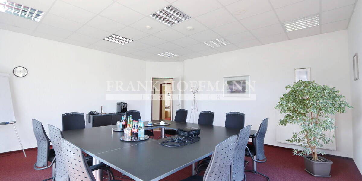 Gewerbeobjekt Nortorf - 2.560&euro; | Angebot:26160687