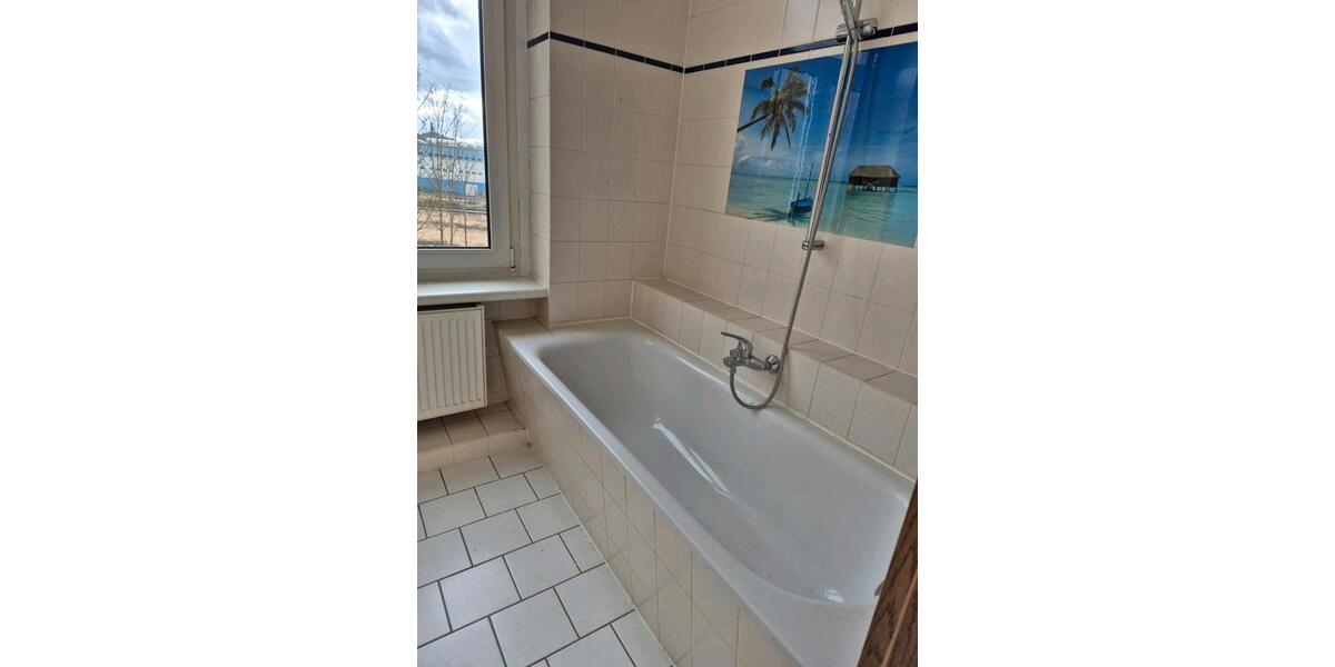 Etagenwohnung Halberstadt - 2 Zimmer, 76 m&sup2;, 380&euro; | Angebot:26246871