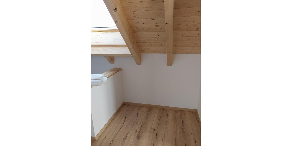 Maisonettenwohnung Geisenhausen - 3 Zimmer, 94 m&sup2;, 1.350&euro; | Angebot:25755390
