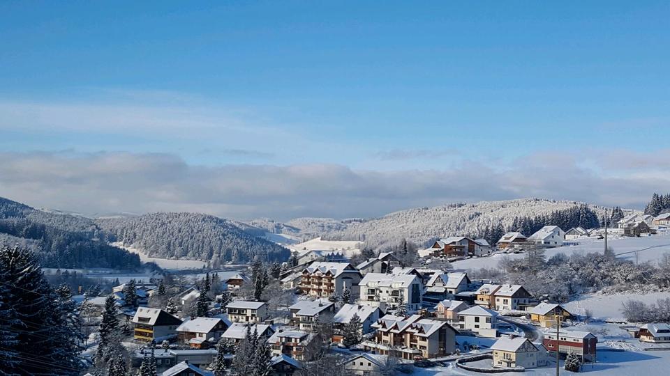 Möblierte-4Zimmer-Wohnung 4 zimmer