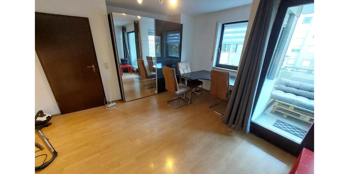 Etagenwohnung Höchberg - 1 Zimmer, 36 m&sup2;, 360&euro; | Angebot:24981671