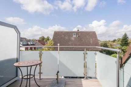 reserviert - Renovierte Dachgeschosswohnung zimmer